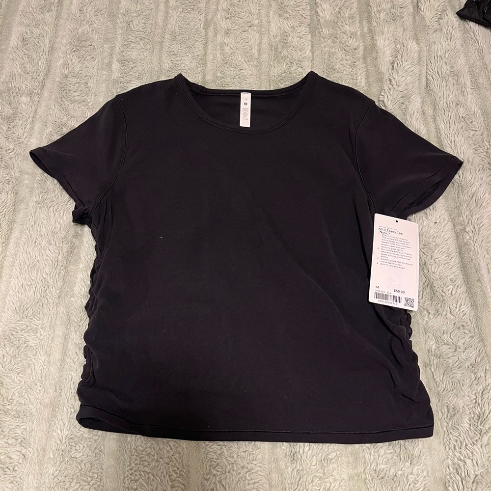 Lululemon Athletica Black Short Sleeve Tee